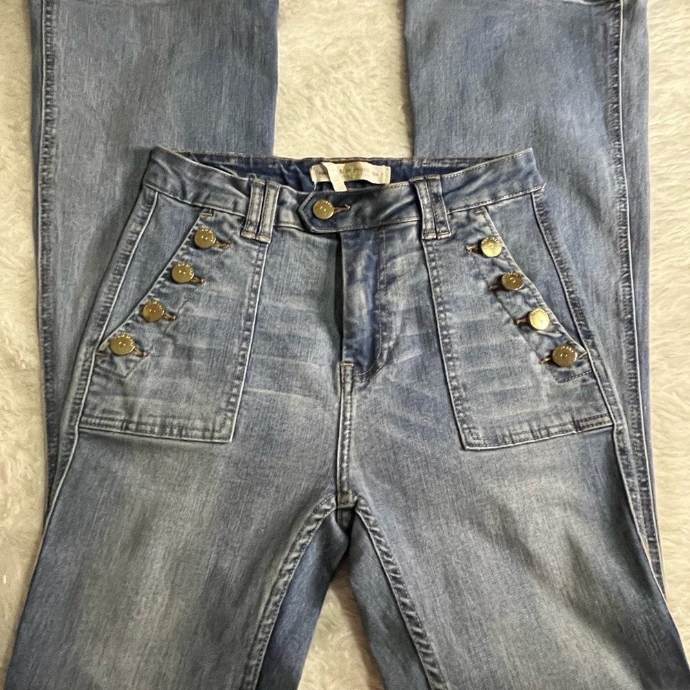 1 & M Women's High Rise Button Front Flare Legs Sailor Blue Jeans
Size 7